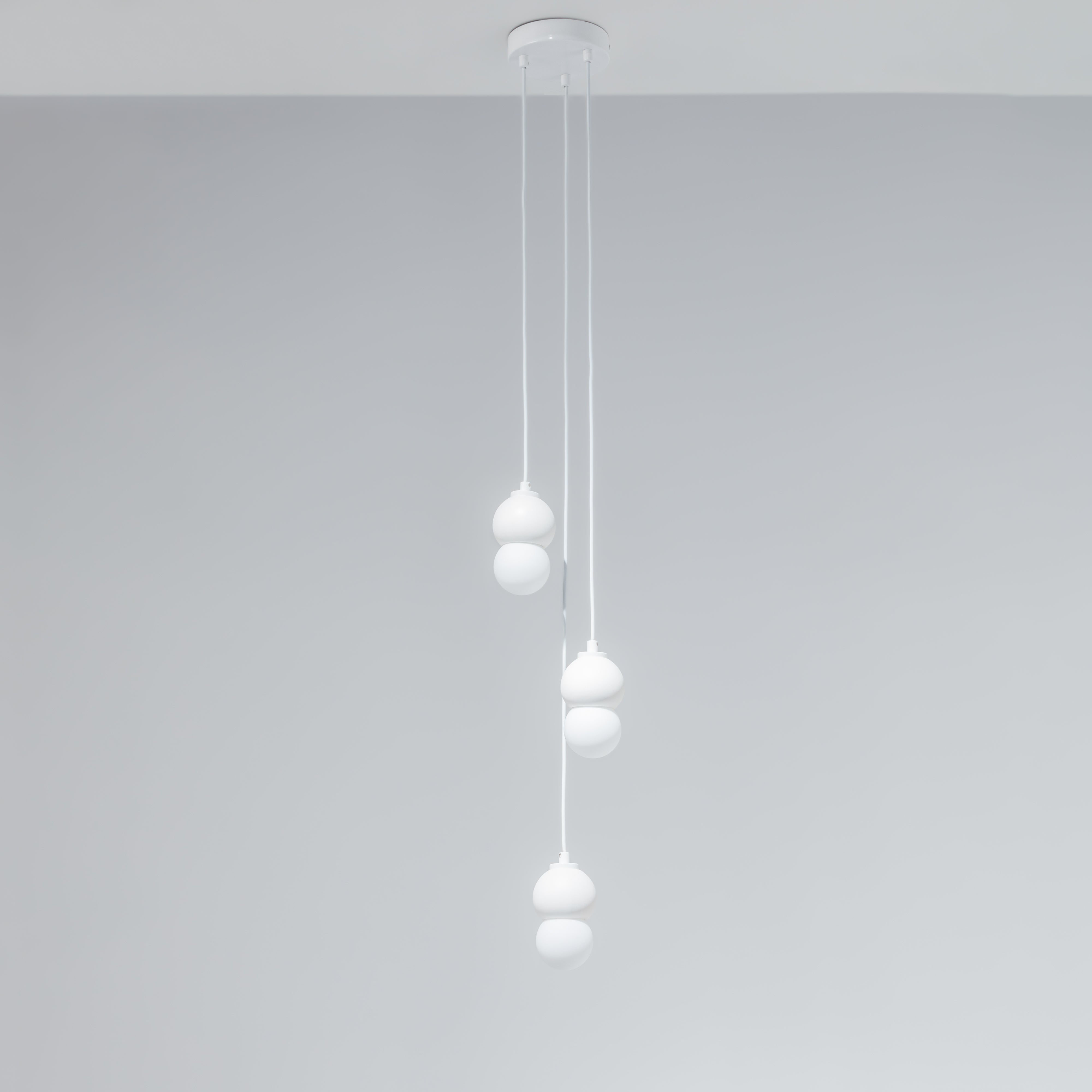 Oyo Lustra White Alb