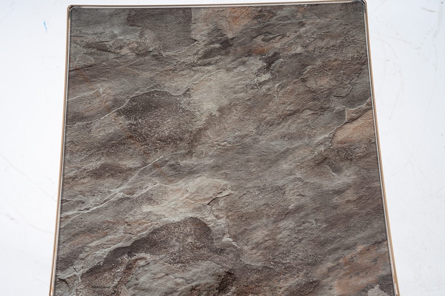 Masa de cafea din sticla si metal, Ibrahim C Marmura / Auriu, Ø42xH51 cm (1)