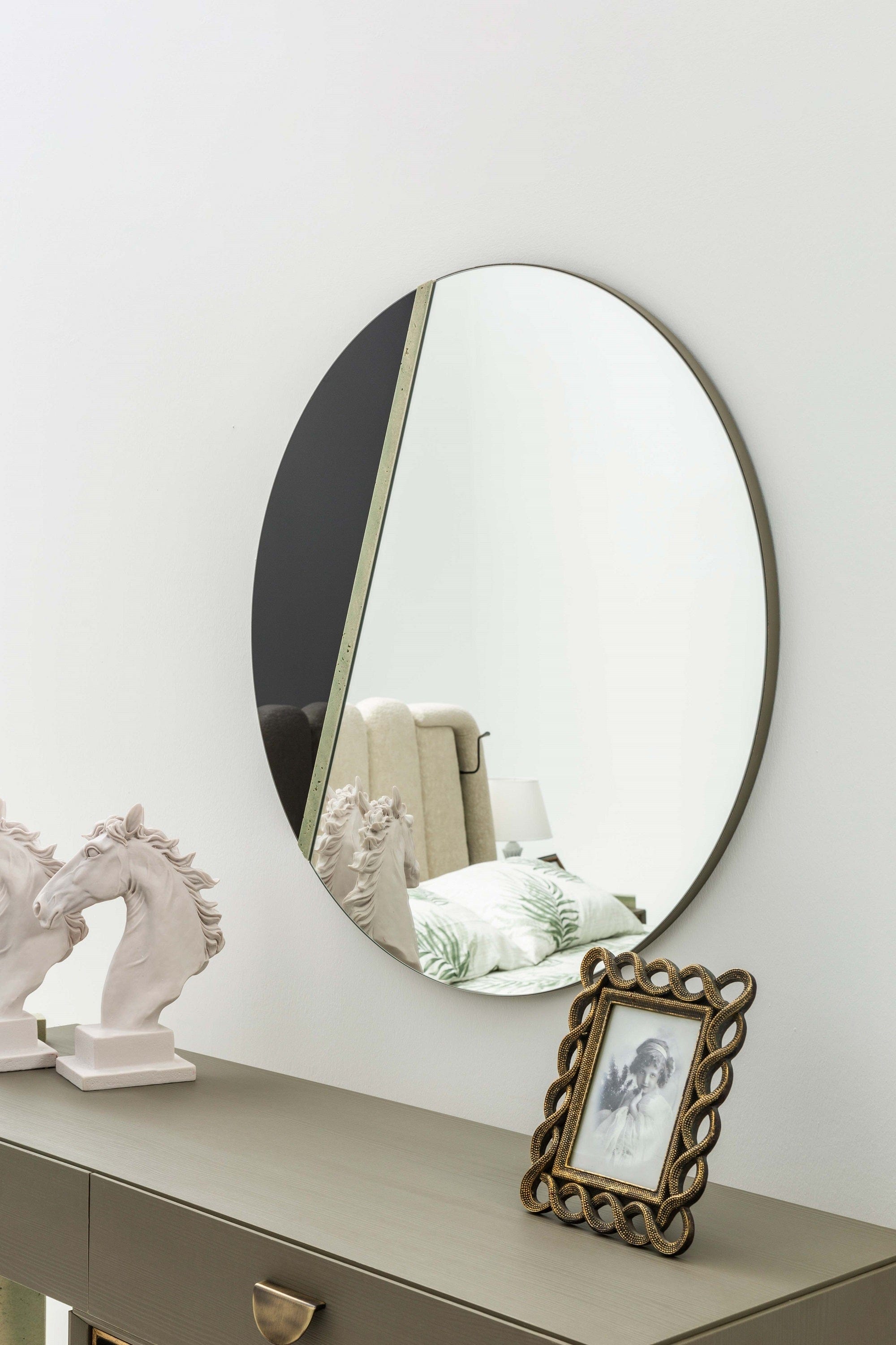 Candess Masa de machiaj din pal si MDF, cu oglinda si 5 sertare, Da Vinci Grej / Negru, l156xA45,5xH84,4 cm