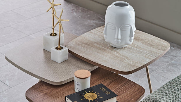 Dogtas Masuta suport telefon, din pal si metal, Brita Big Crem / Alama, L50,1xl50,1xH53,8 cm