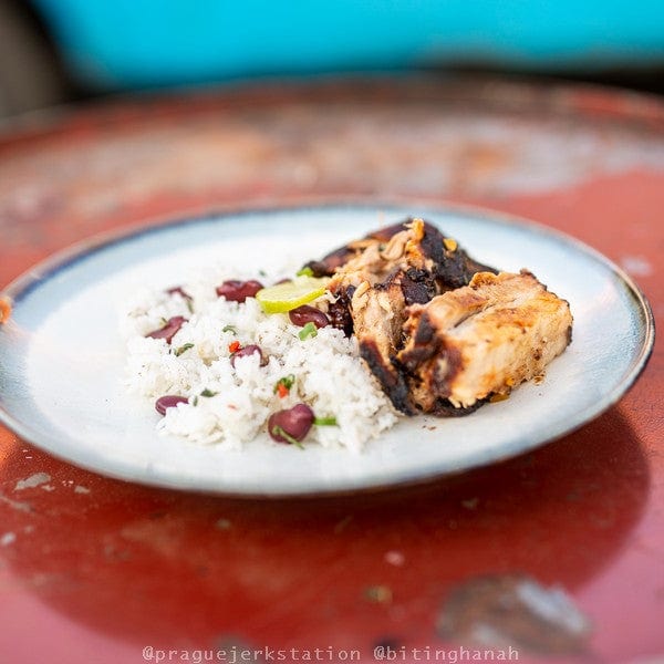 Platou pentru servire, din ceramica, Aurora Alb, Ø25,5xH4 cm (3)