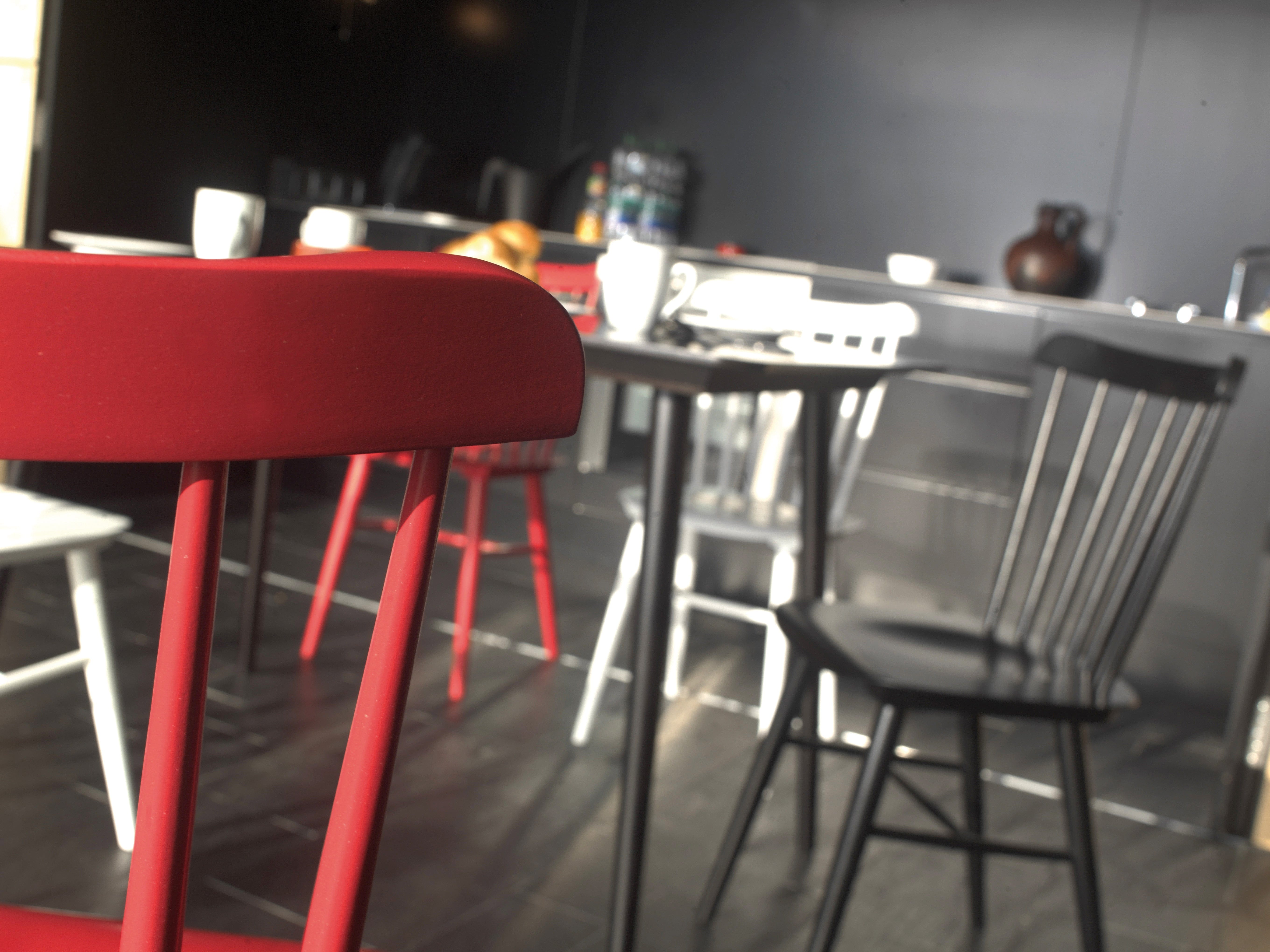 Scaun din lemn de fag Ironica Red, l44xA47,5xH84,5 cm (8)