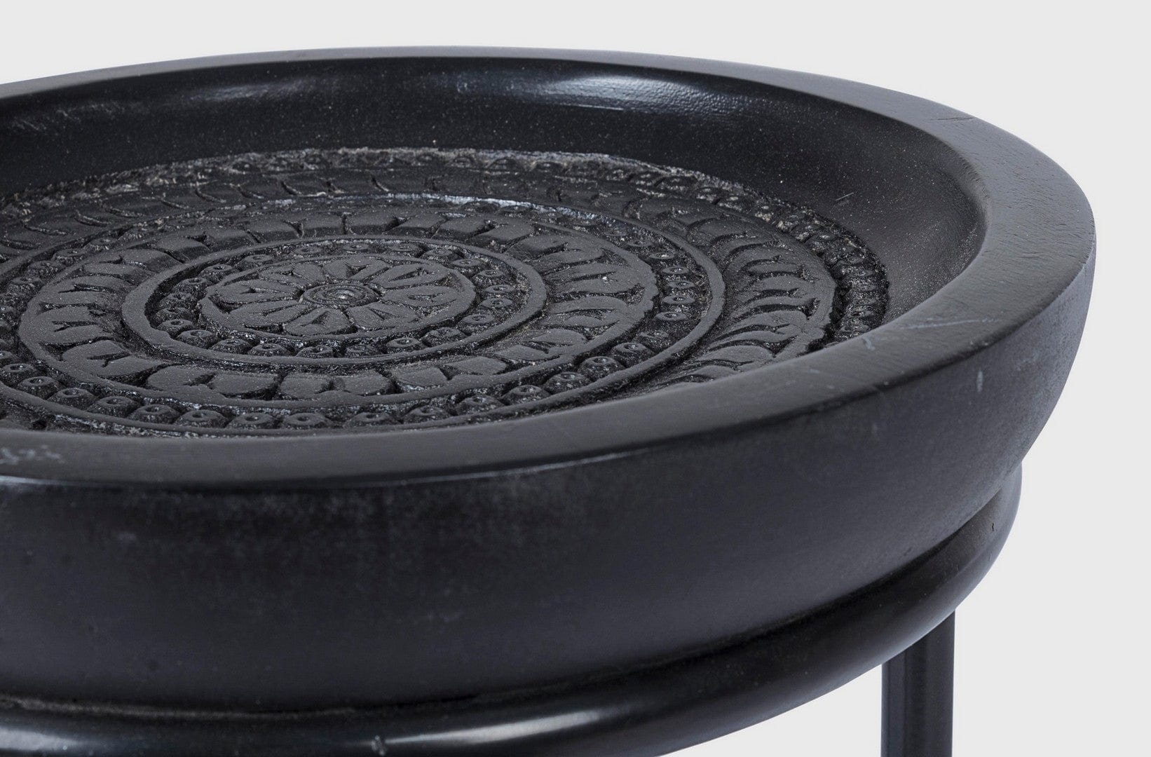 Bizzotto Set 3 mese de cafea din lemn de mango si metal Kirtan Round Negru, Ø45xH46 cm / Ø38xH41 cm / Ø28xH36 cm