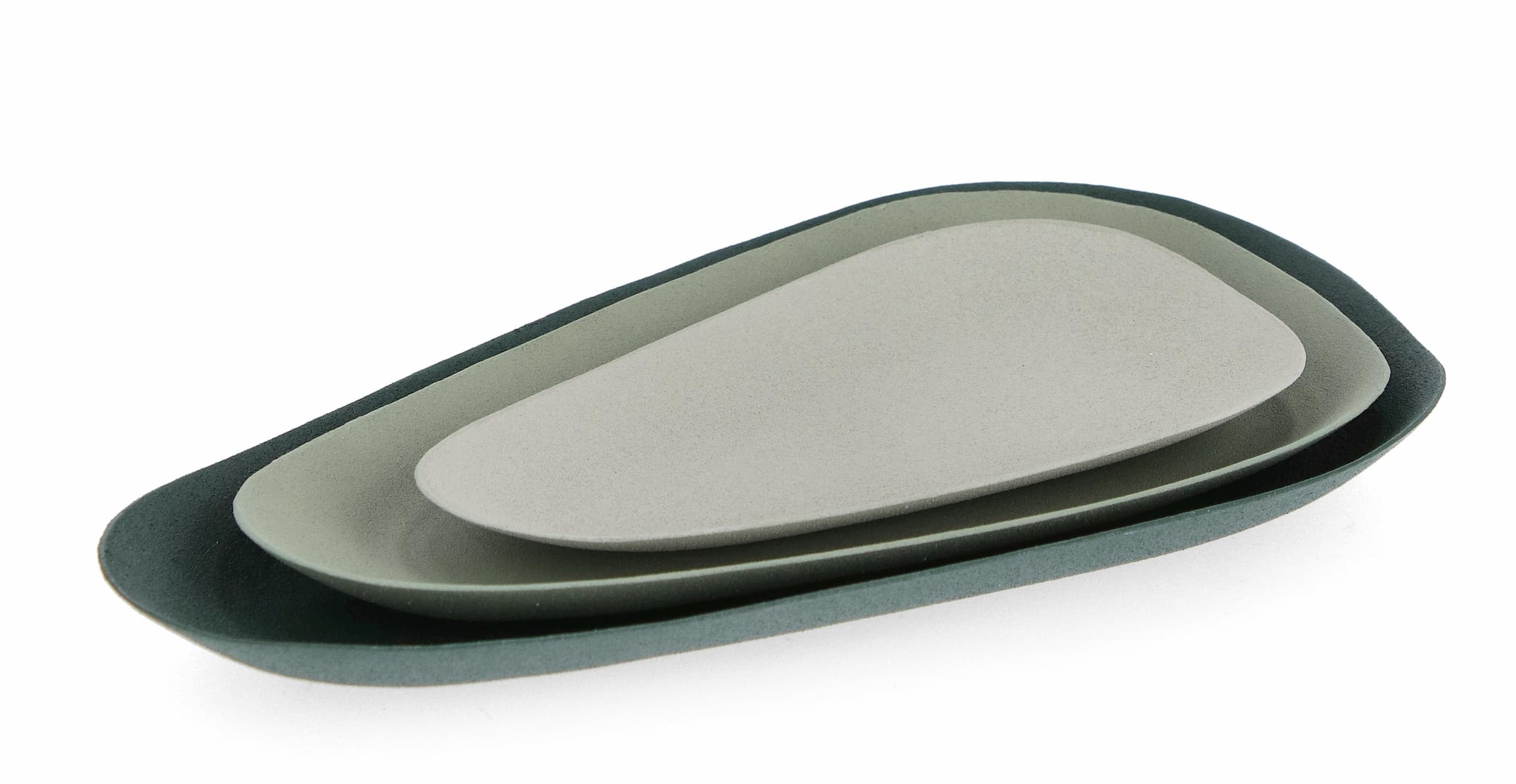 Set 3 platouri decorative din metal, Lebete Verde, L30,5xl17xH1,5 cm / L25,5xl14,5xH1,5 cm / L20,5xl11xH1 cm (1)