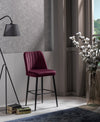 Asir Set 4 scaune de bar tapitate cu stofa si picioare metalice, Vento Velvet Burgundy / Negru, l49xA45xH99 cm
