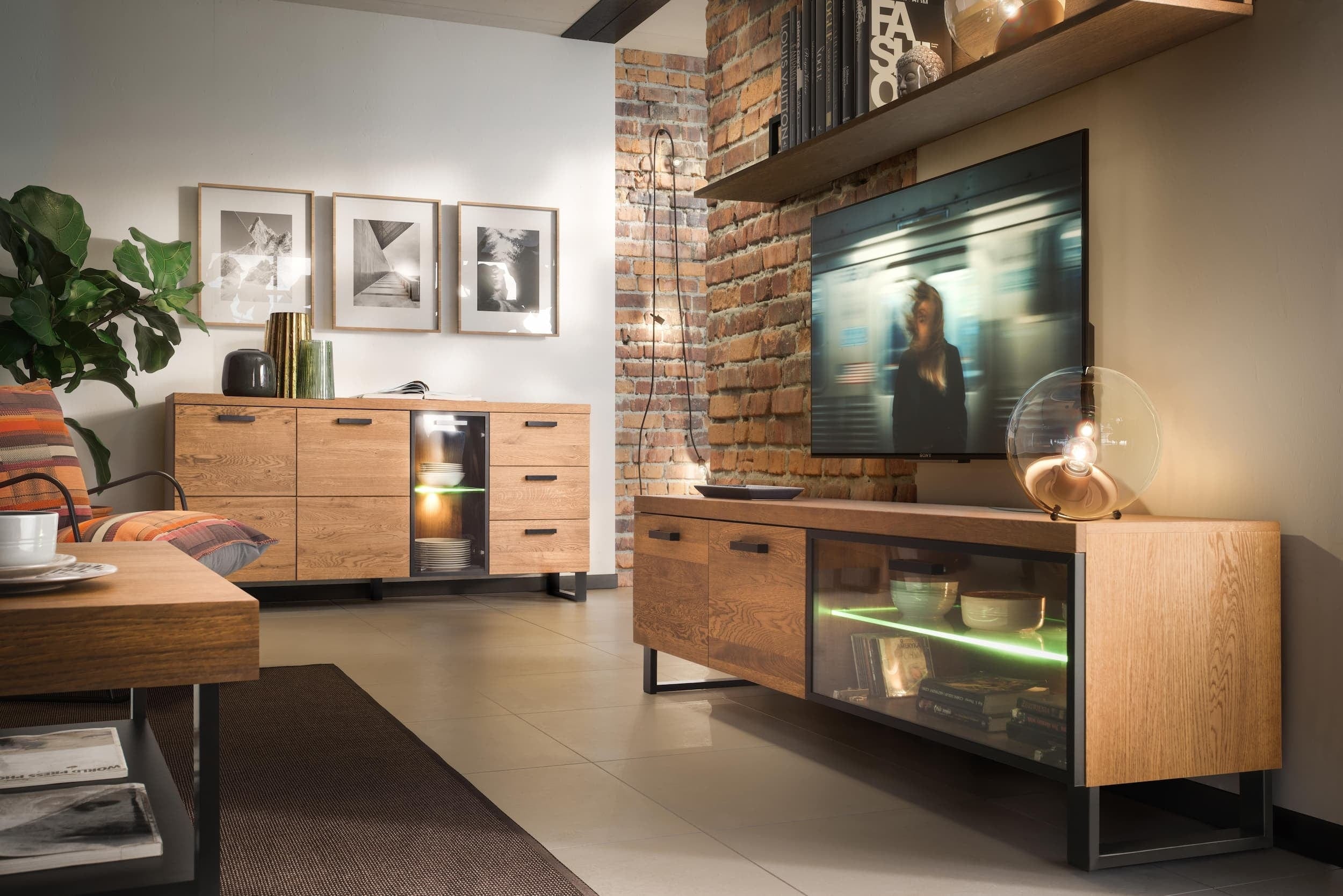 Szynaka Set de mobila living din pal, furnir si lemn, 6 piese Pratto Stejar Rustic / Negru