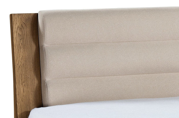 Set Mobila Dormitor din furnir si pal, cu pat 200 x 140 cm, 6 piese Velvet Stejar Rustic / Bej (5)