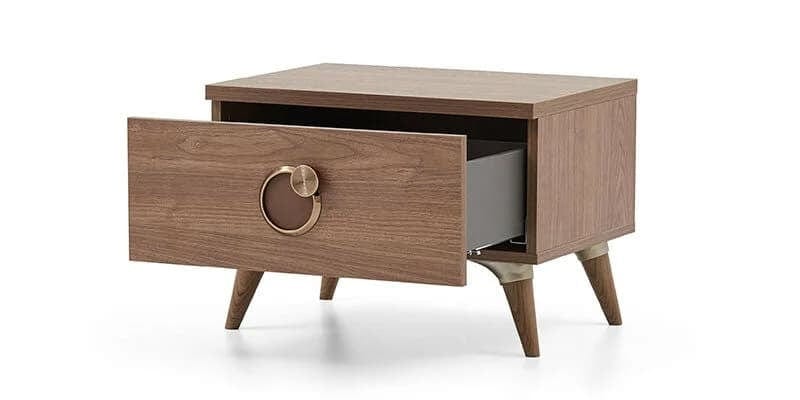 Dogtas Set Mobila Dormitor din pal, cu pat 200 x 180 cm, 5 piese Clara Nuc / Grej