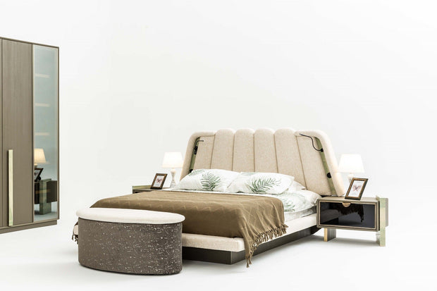 Candess Set Pat si banca tapitate cu stofa, LED inclus, cu pat 200 x 180 cm, Da Vinci Crem / Grej