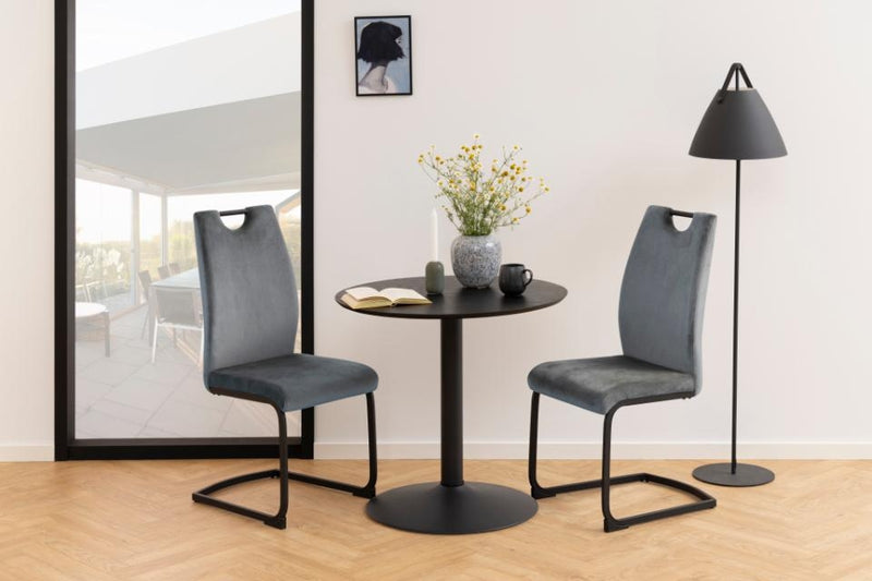 Set 2 scaune tapitate cu stofa si picioare metalice, Ulla Velvet Gri inchis / Negru, l43xA58xH100 cm (1)