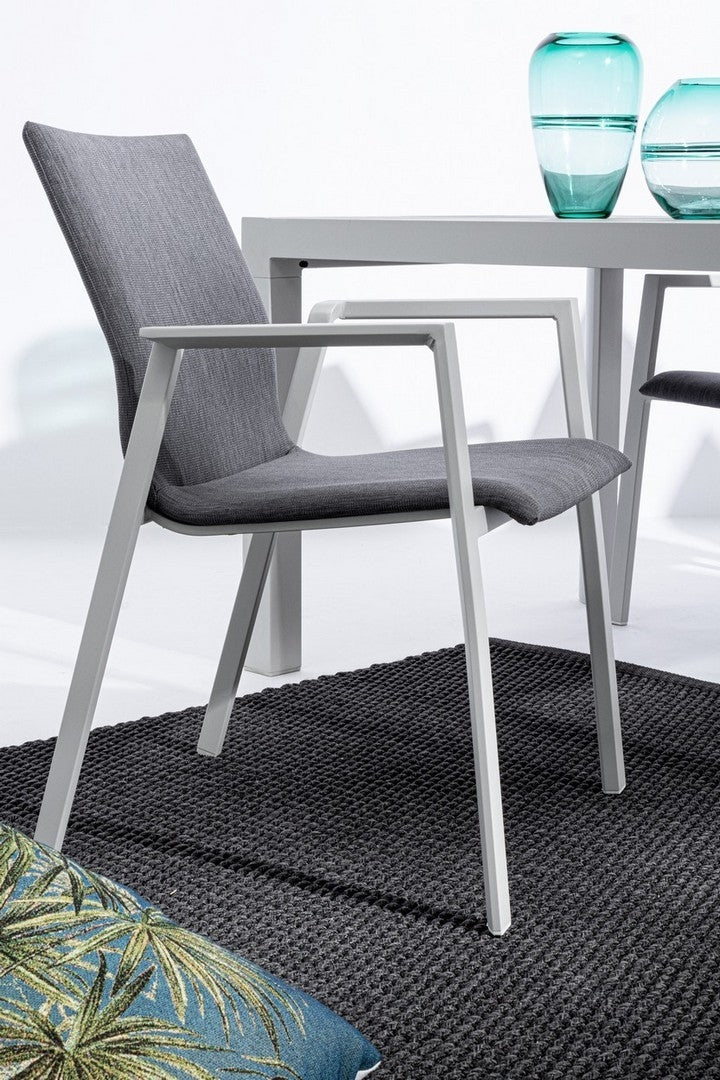 Set 4 scaune de terasa din metal, tapitate cu stofa, Odeon Gri / Alb, l55,5xA60xH83 cm (2)