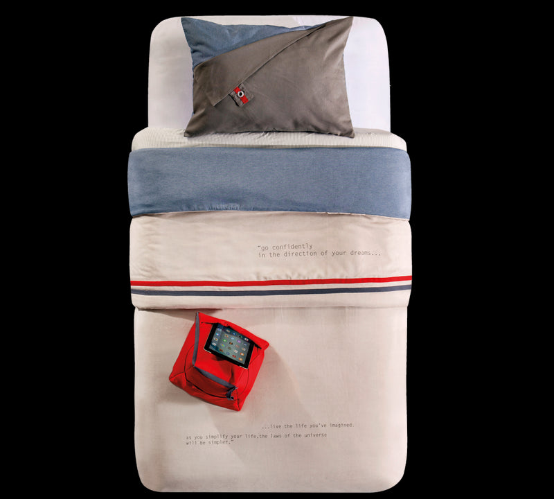 Set cuvertura reversibila pat copii si 1 suport textil pentru gadgeturi Trio Multicolor (1)