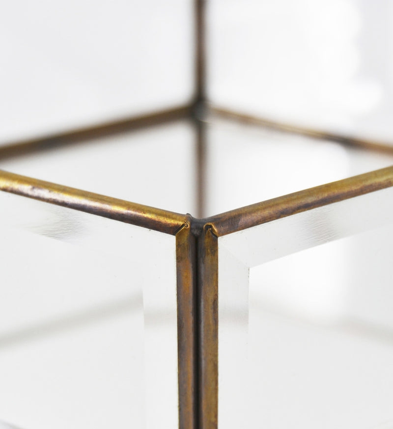 Suport lumanare din sticla si metal, Hexagonal Bezel Transparent  / Alama, L11xl9xH8 cm (1)