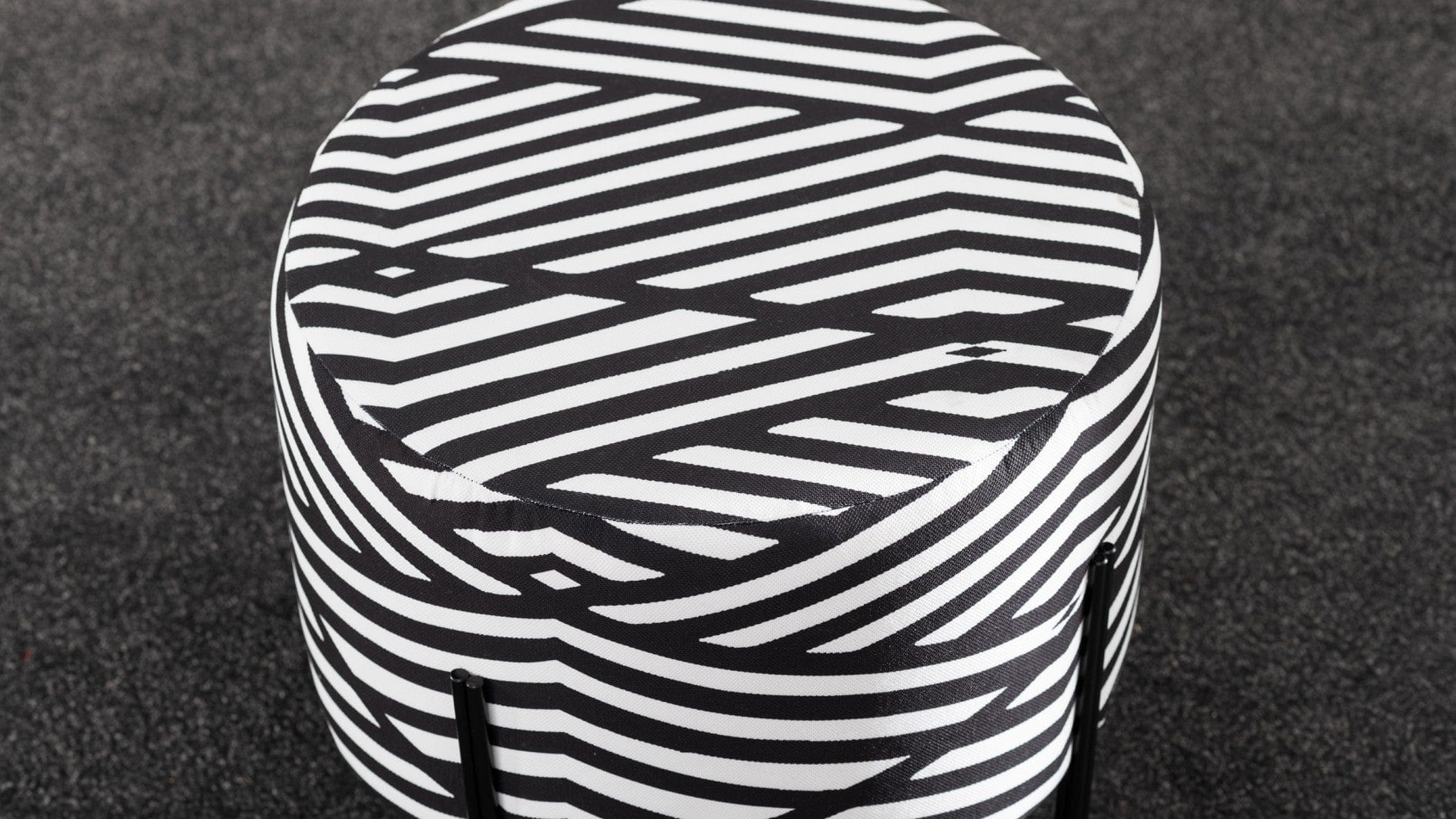 Asir Taburet tapitat cu stofa, Flow Alb si Negru, Ø40xH40 cm