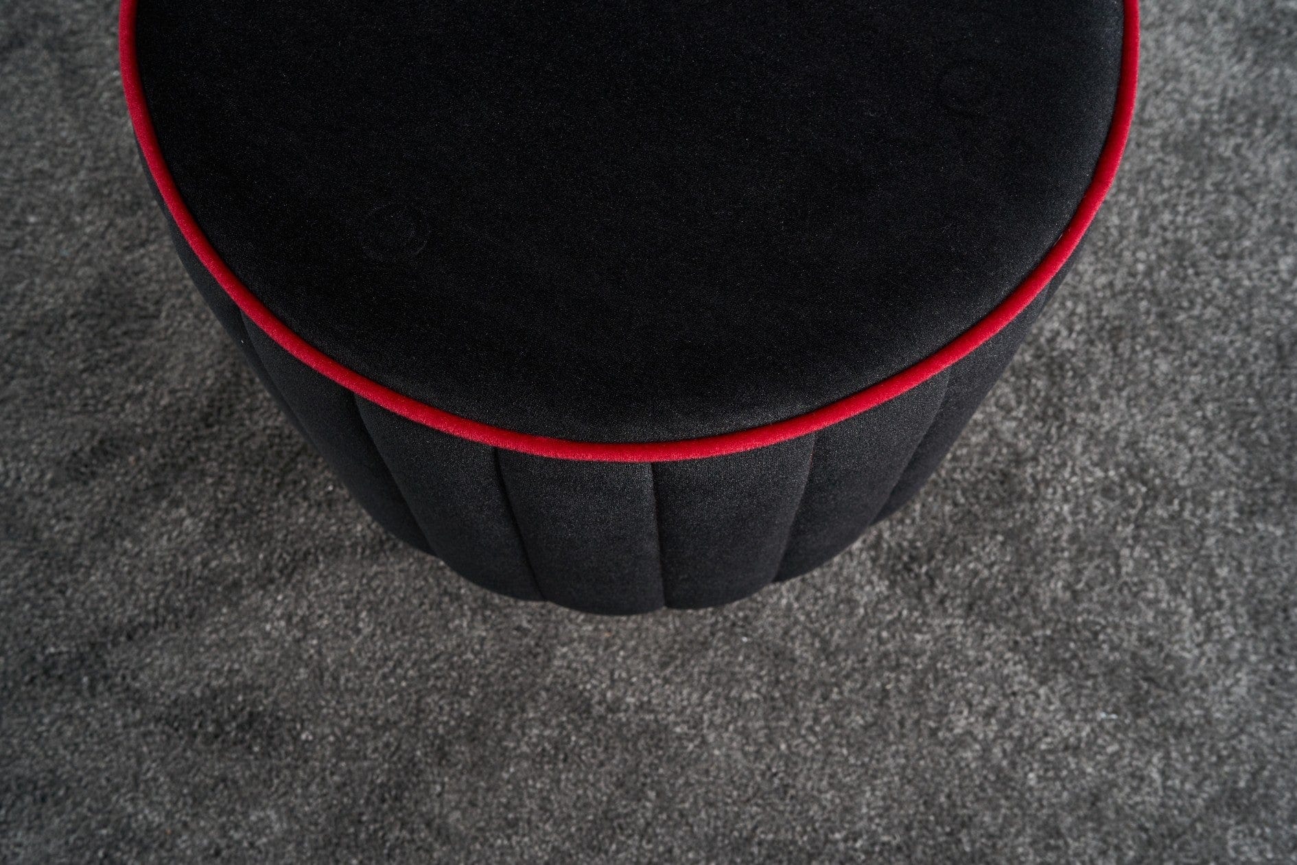 Asir Taburet tapitat cu stofa, Lindy Antracit, Ø40xH40 cm