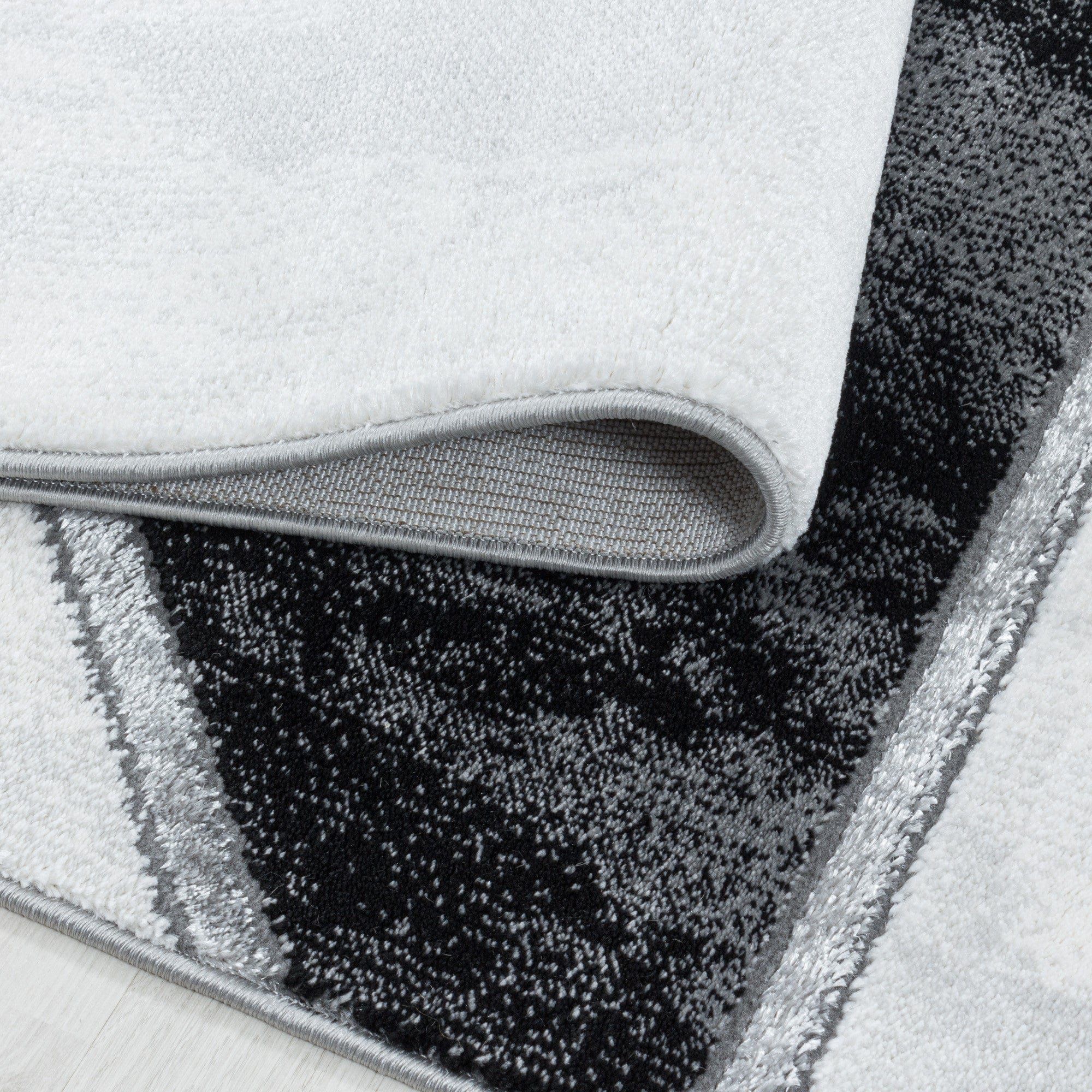 Traversa din PP si poliester Naxos 3817 Marmor Design Argintiu (2)